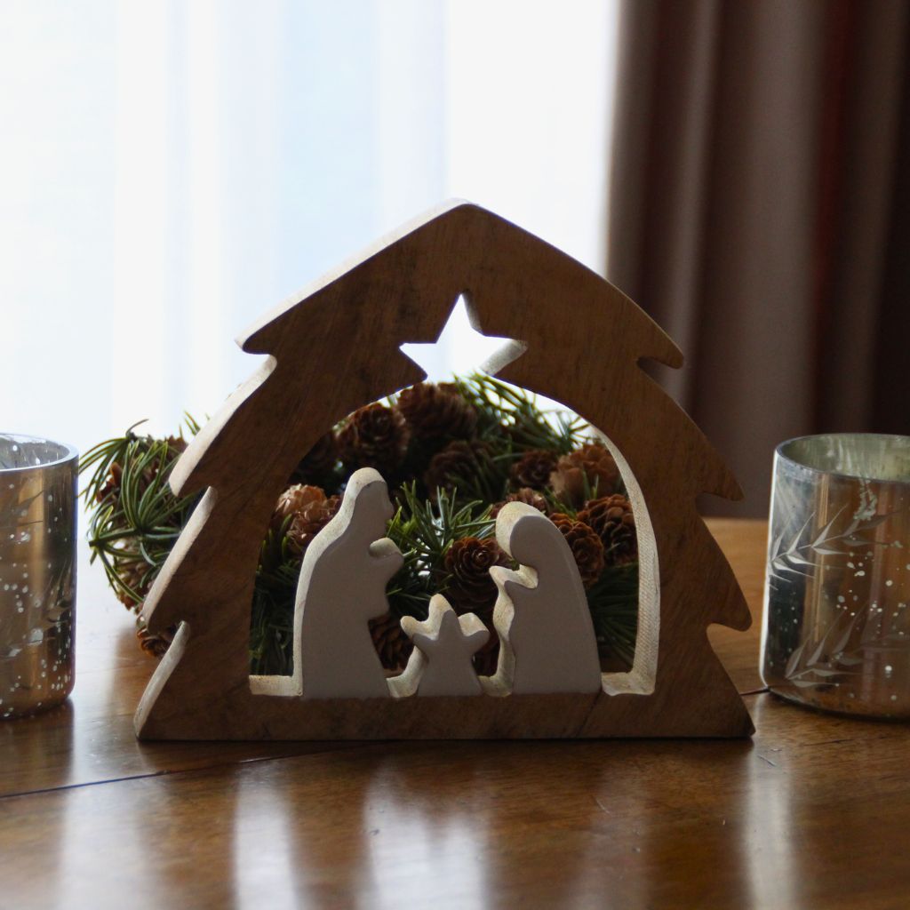 Belén de Madera Blanco