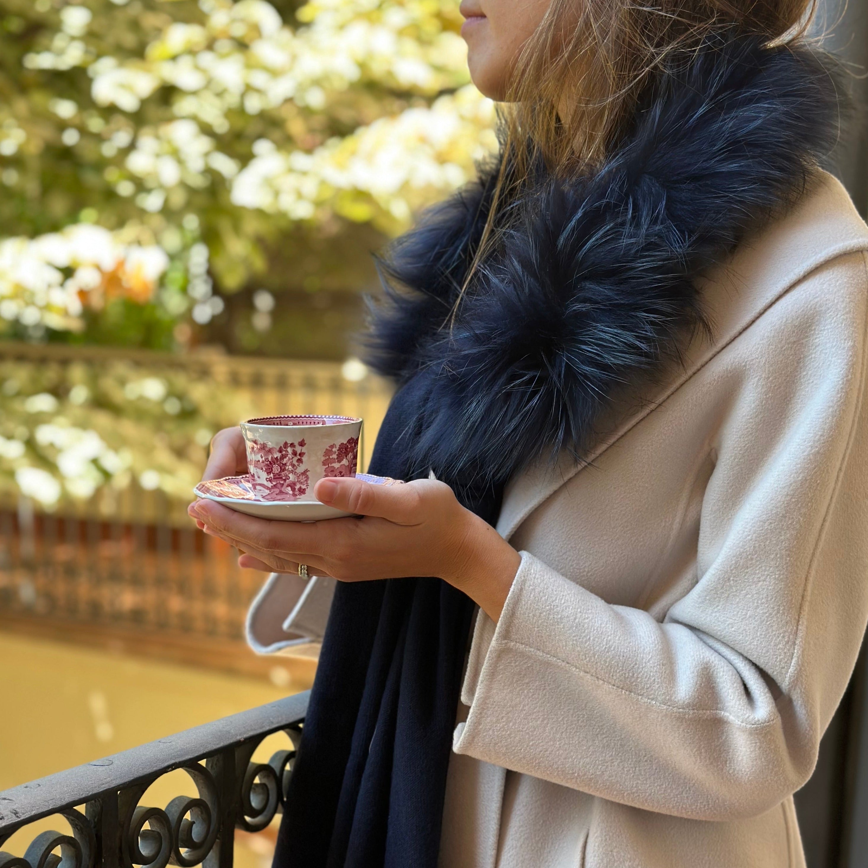 Chal Estola Con Visón Marino