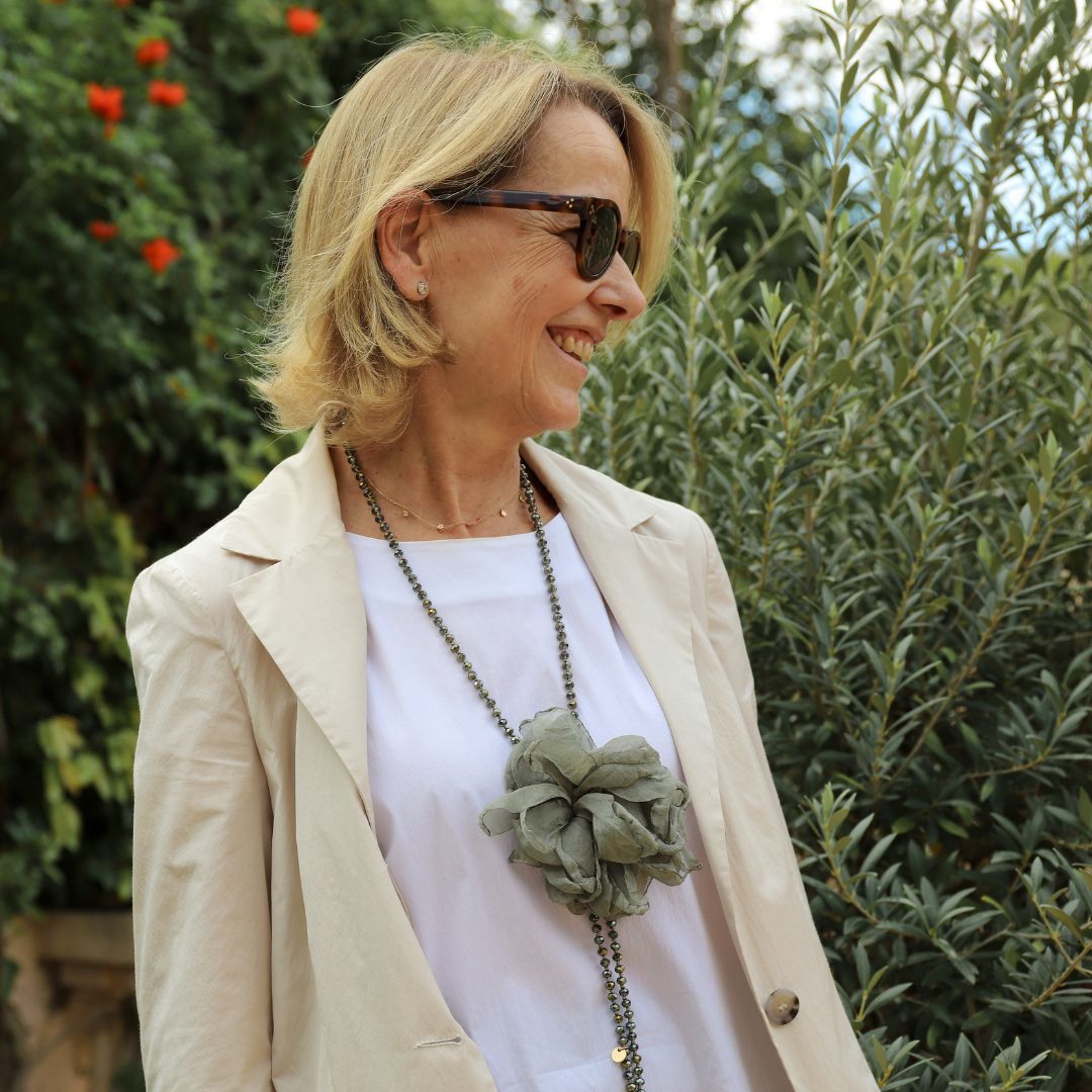 Collar Largo Flor