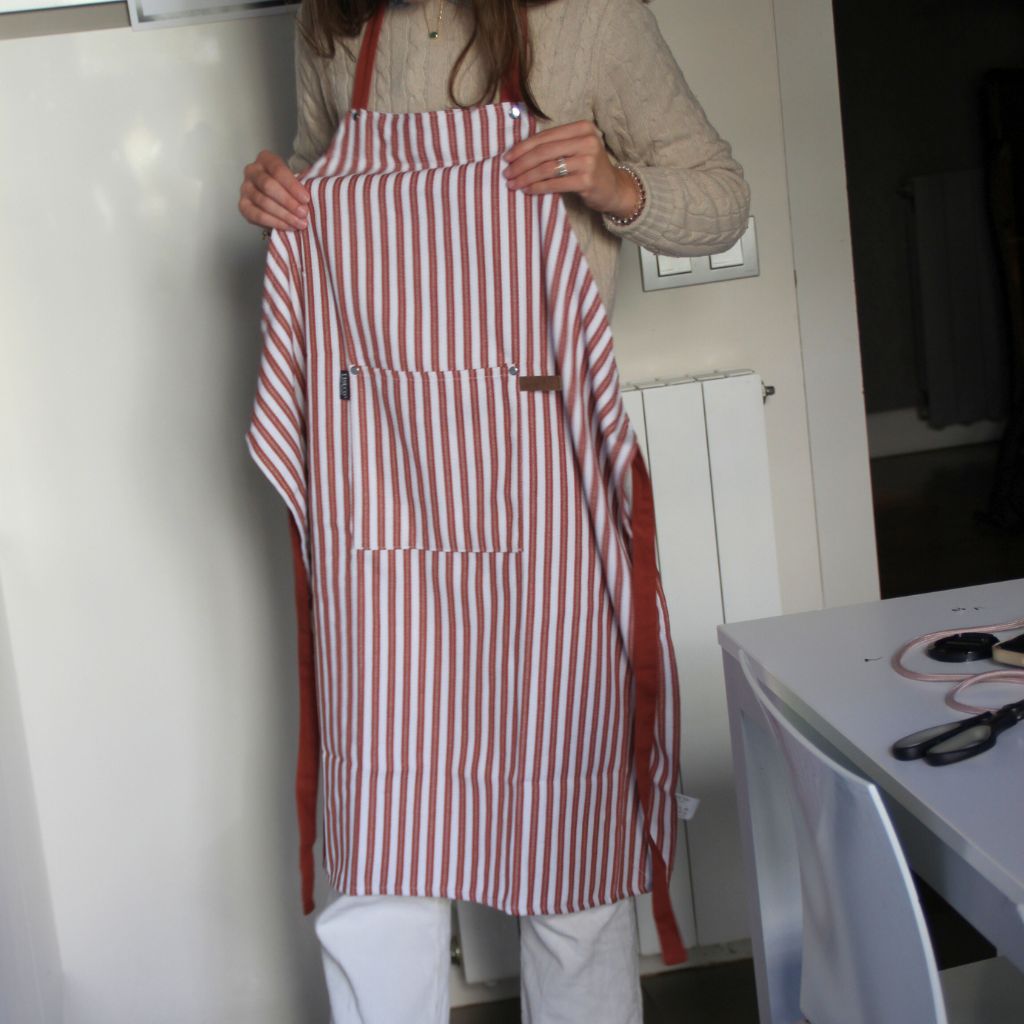 Delantal Rayas Granate