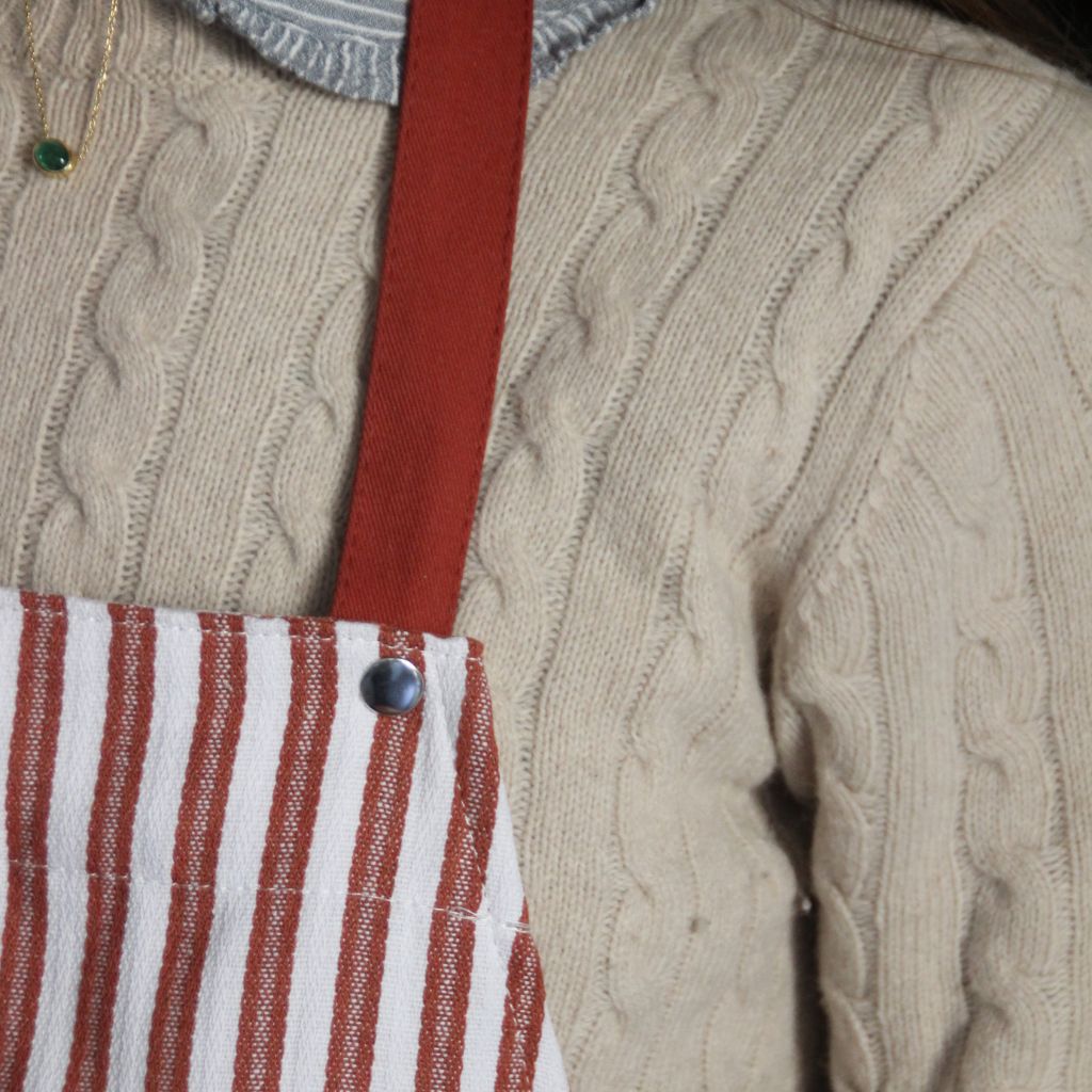 Delantal Rayas Granate