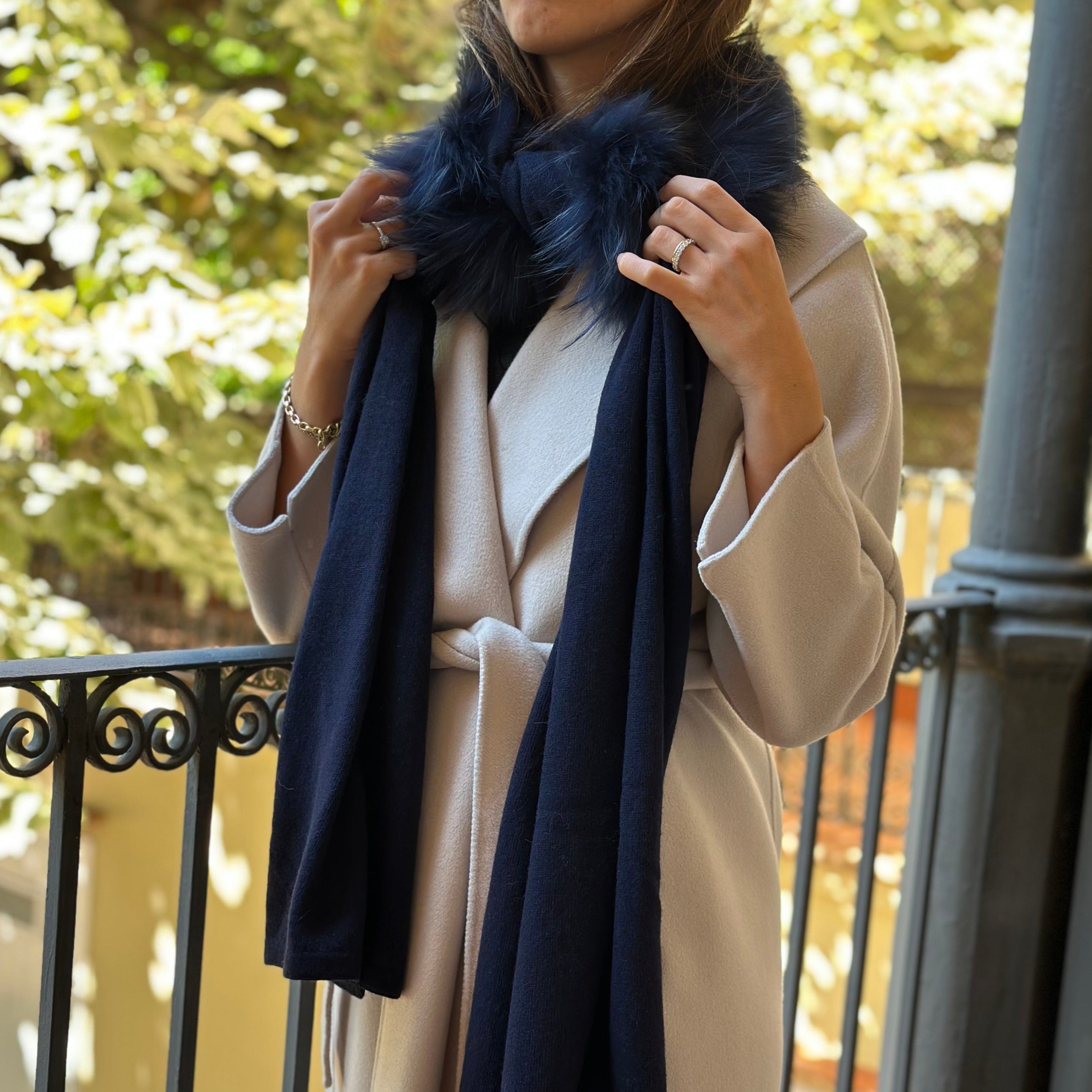 Chal Estola Con Visón Marino