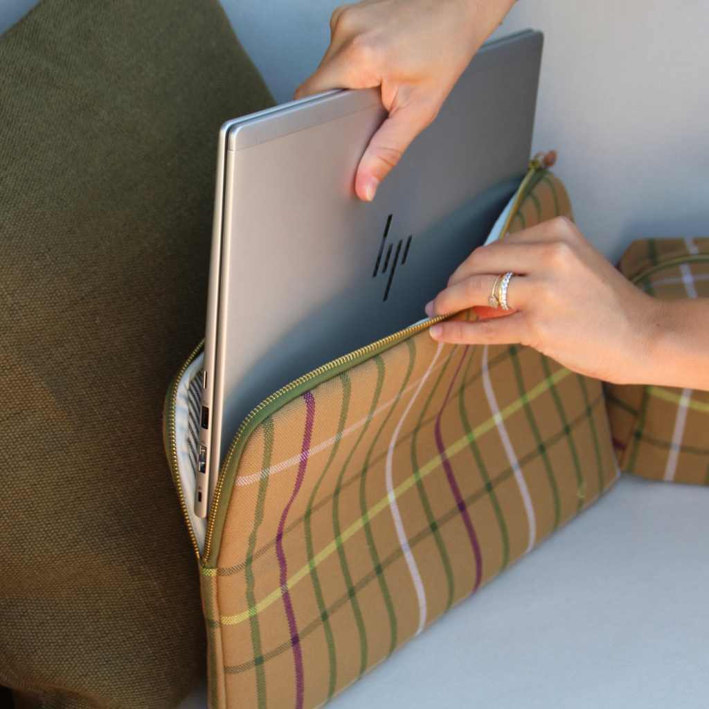 Navy Blue and Pale Pink Velvet Jewelry Pouch
