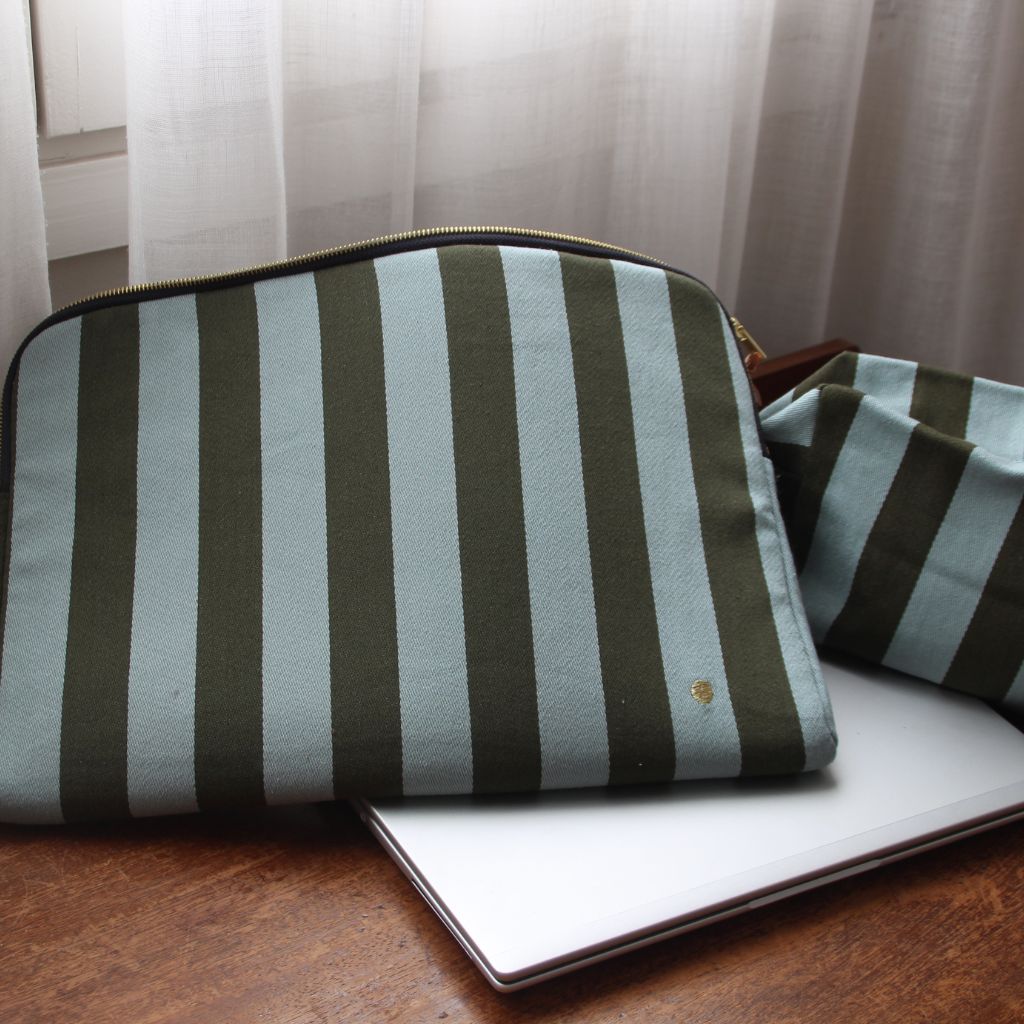 Funda Ordenador Rayas Verde