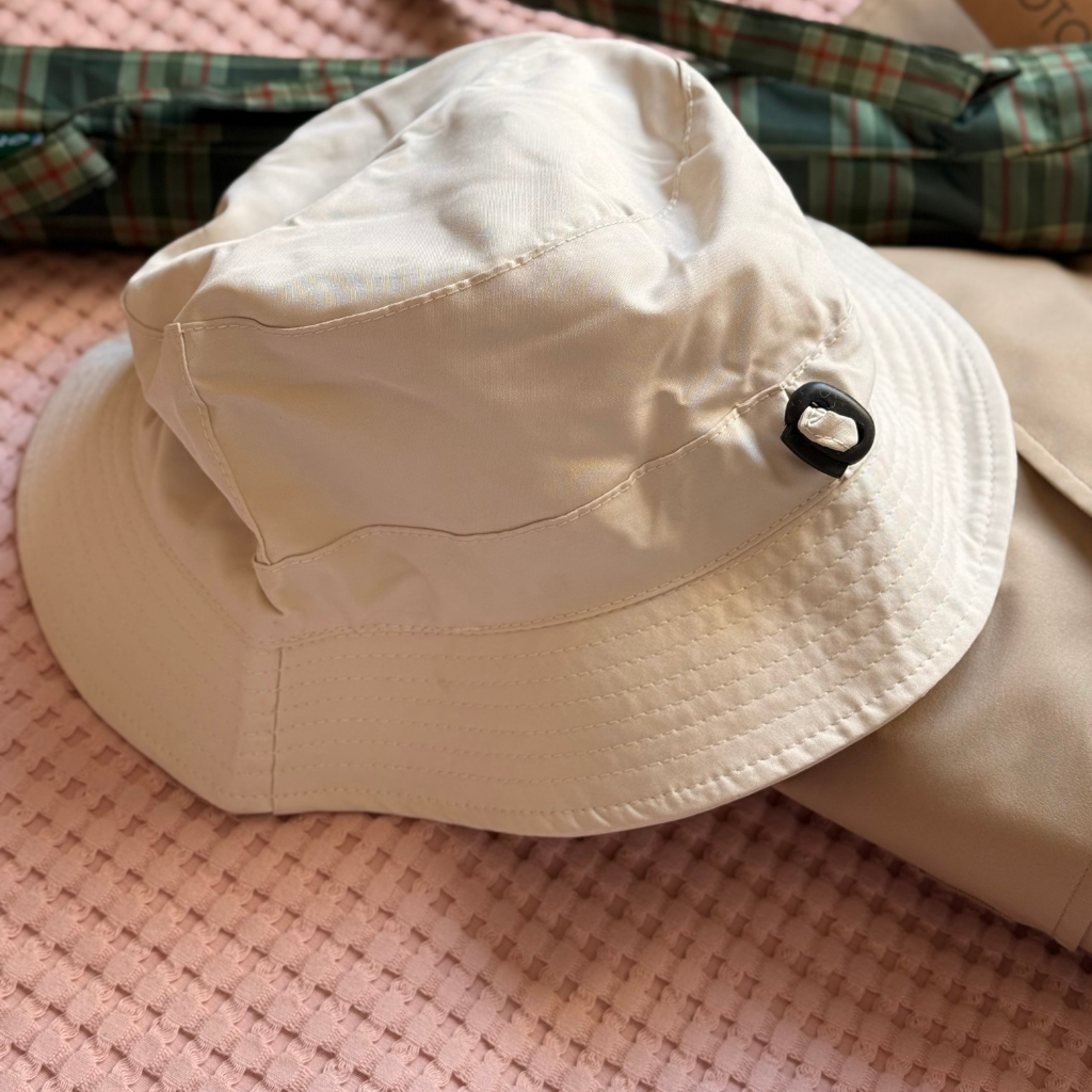 Gorro Lluvia Plegable Beige Claro