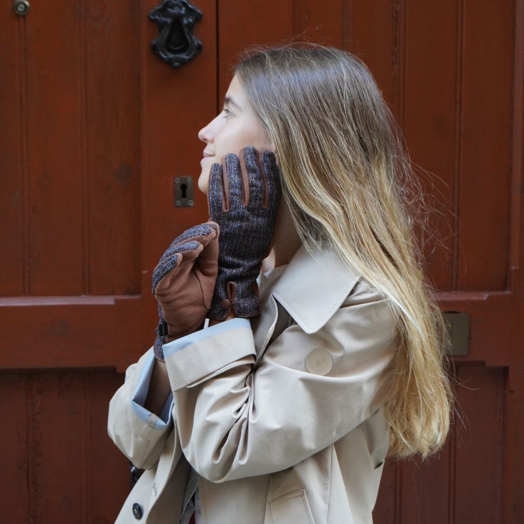 Plaid Gloves