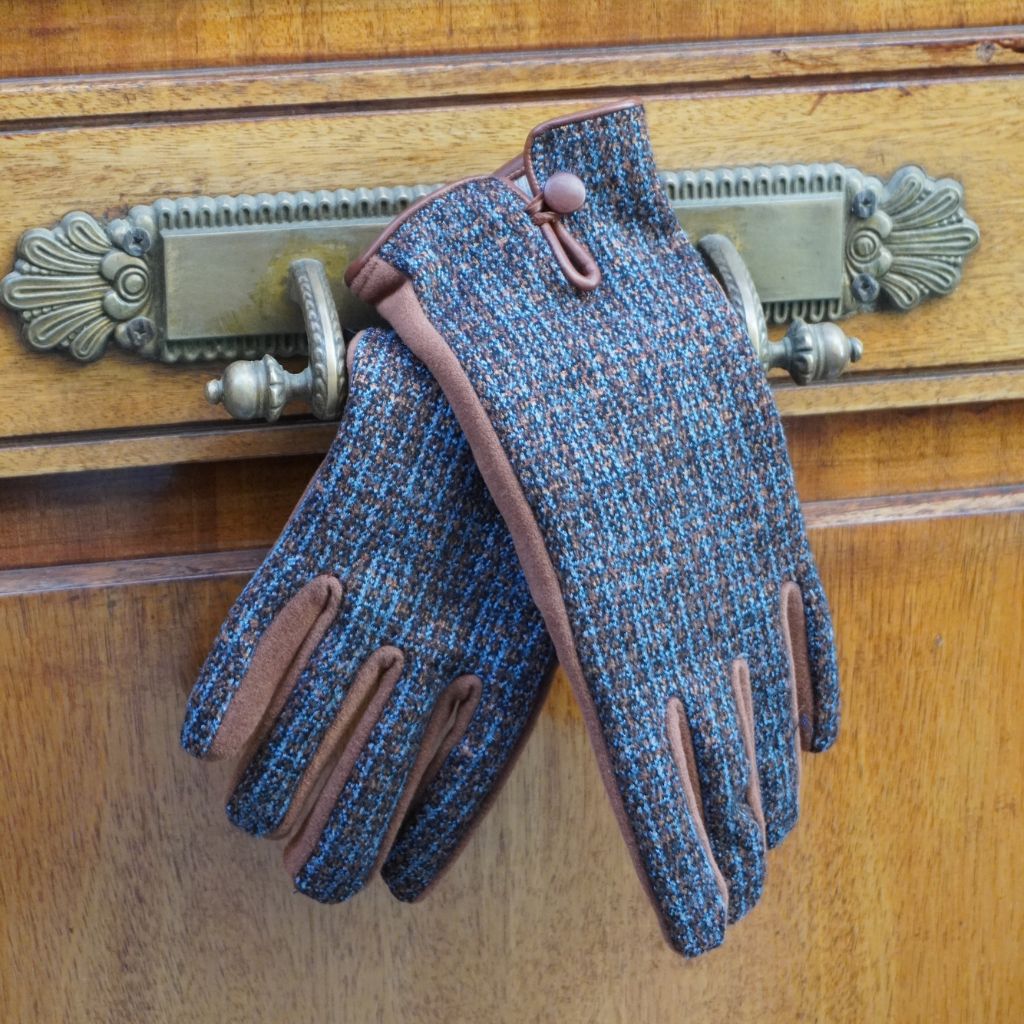 Plaid Gloves