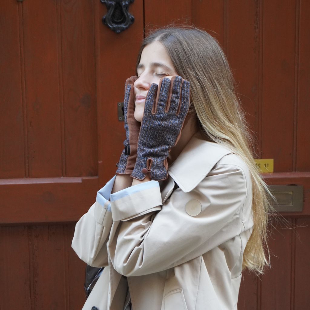 Plaid Gloves