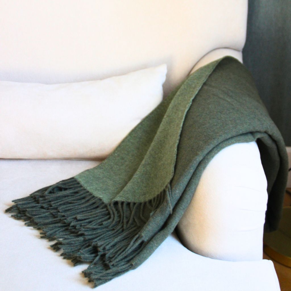 Manta Cashmere y Lana Verde