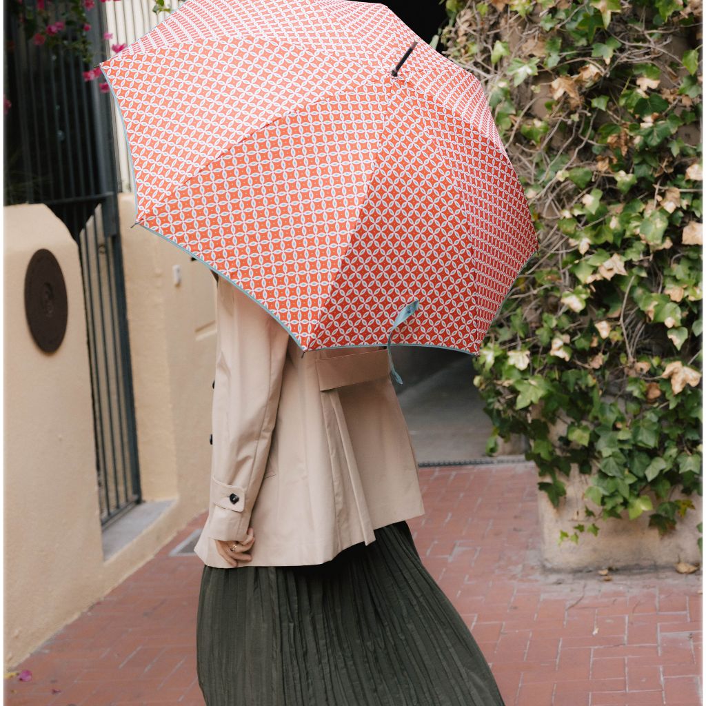 Large Geometric Umbrella