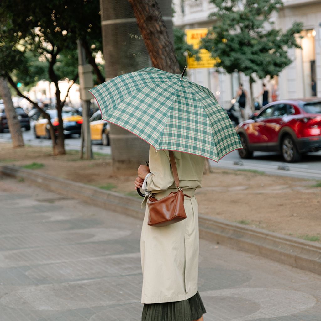 Large Geometric Umbrella