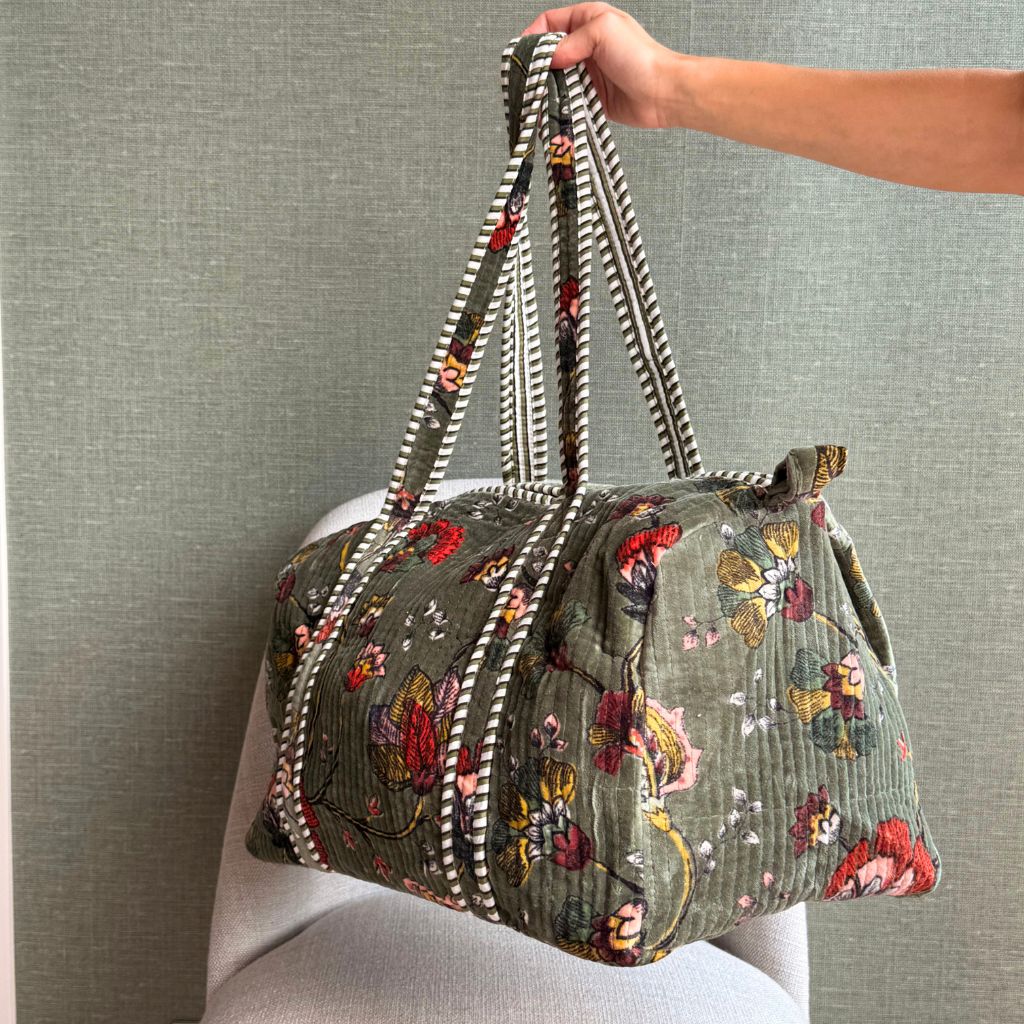 Bolsa Viaje Acolchada Verde Floral