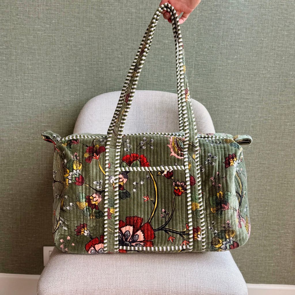 Bolsa Viaje Acolchada Verde Floral
