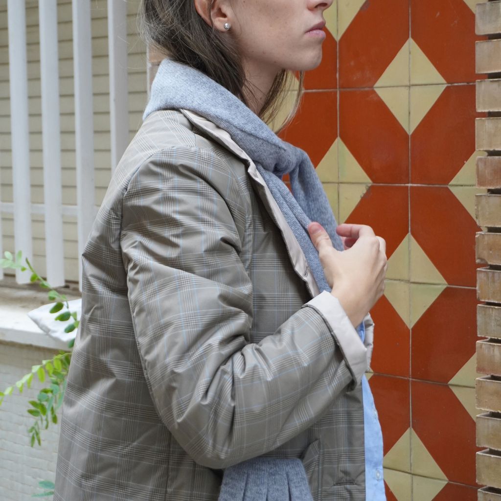 Bufanda triángulo 100% Cashmere Gris