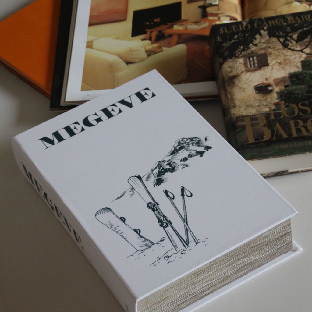 Caja Libro Megeve
