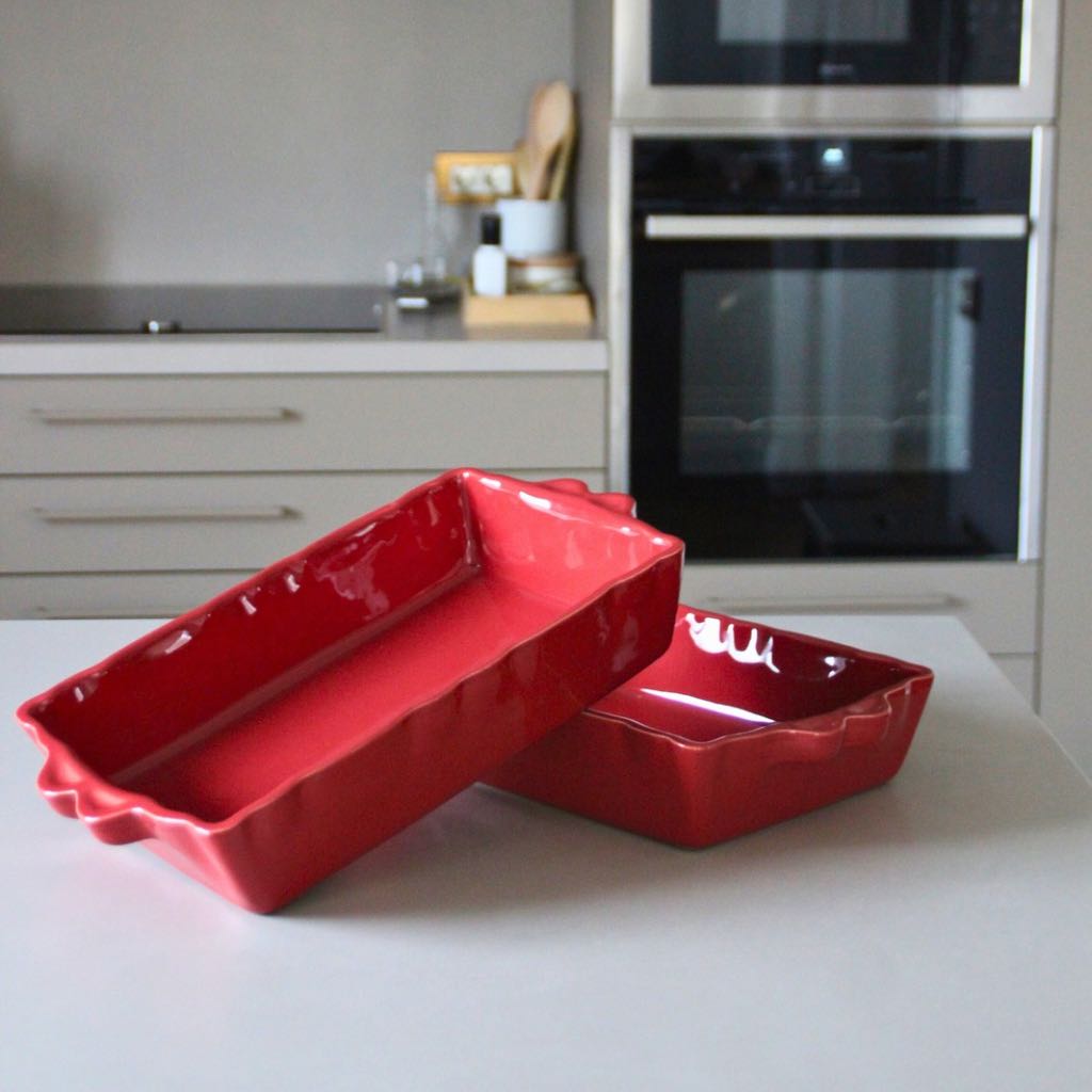 Medium Rectangular Marron Oven Dish