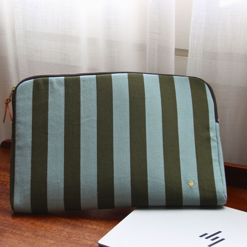 Funda Ordenador Rayas Verde