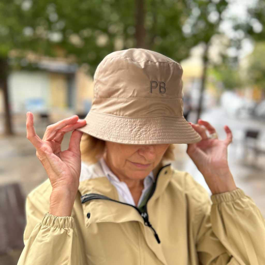 Gorro Lluvia Plegable Gris