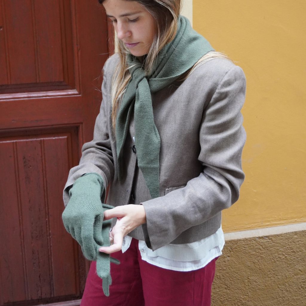 Plaid Gloves