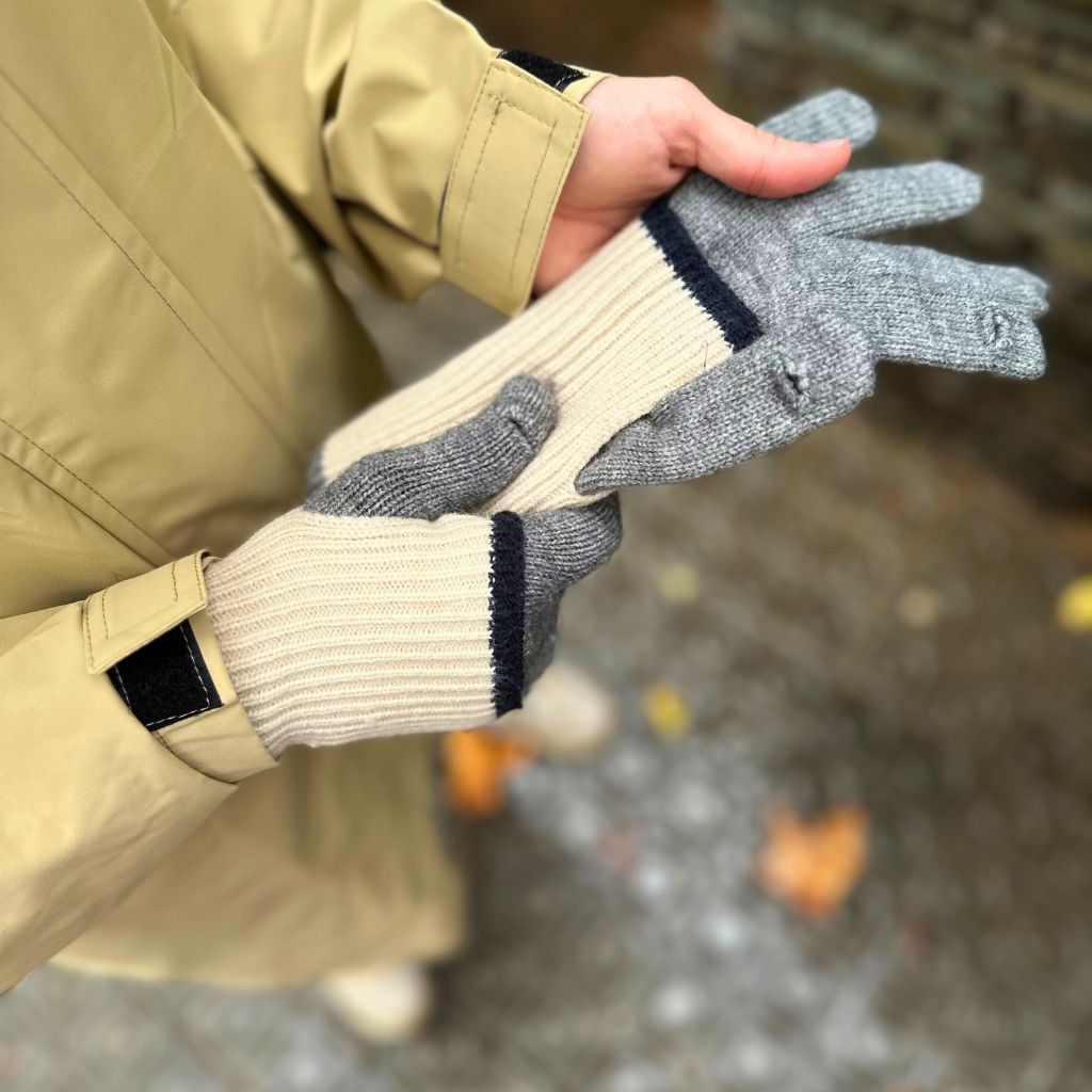 Plaid Gloves