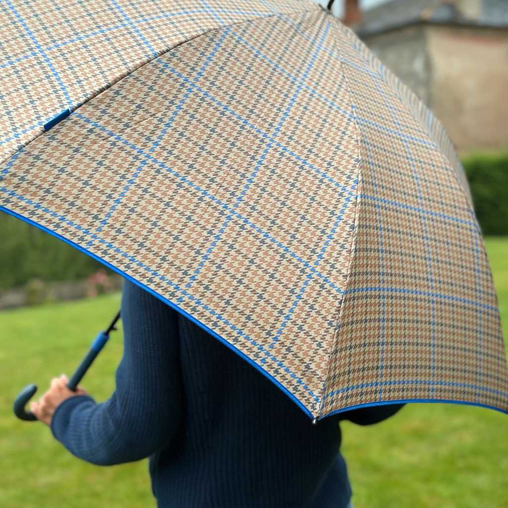 Large Houndstooth Umbrella