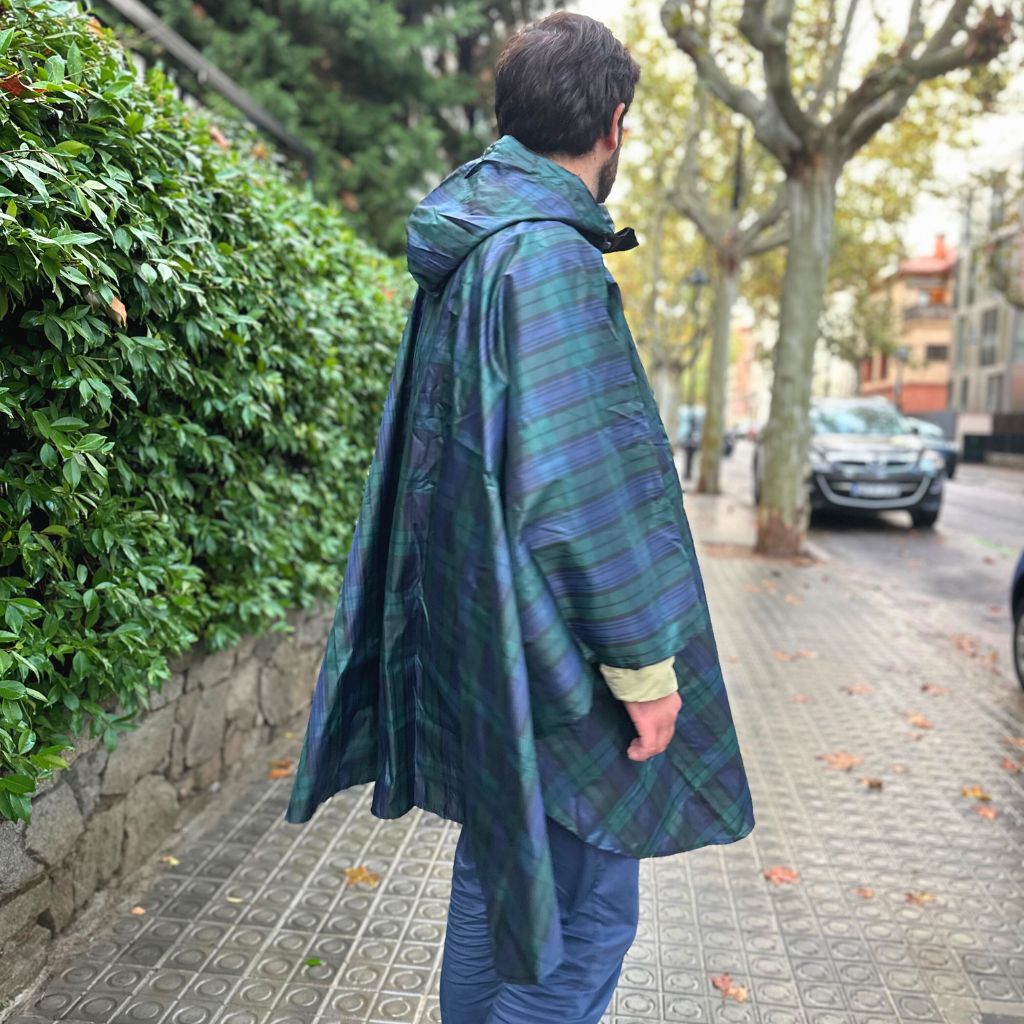 Poncho Impermeable Cuadros Escoceses